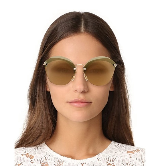 Miu Miu women sunglasses 💯 %authentic - Picture 2 of 3